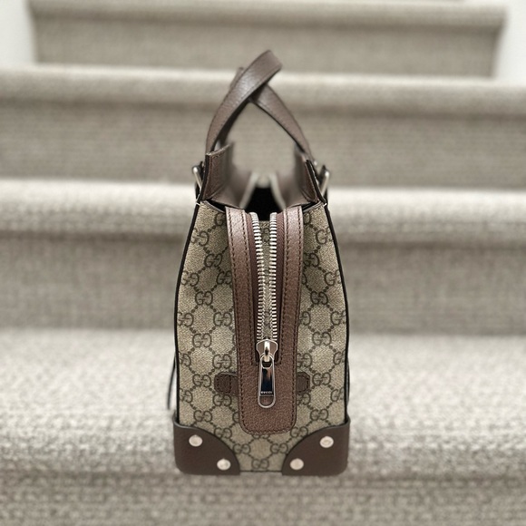 GUCCI Tote/Handbag - Picture 6 of 17